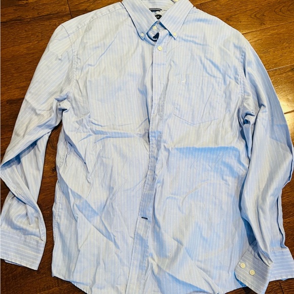 Nautica Other - Nautical buttoned down in XL light blue with stripes and wrinkle resistant